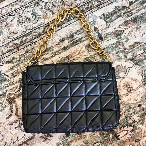 Zara Large Quilted Shoulder Bag - Picture 5 of 5